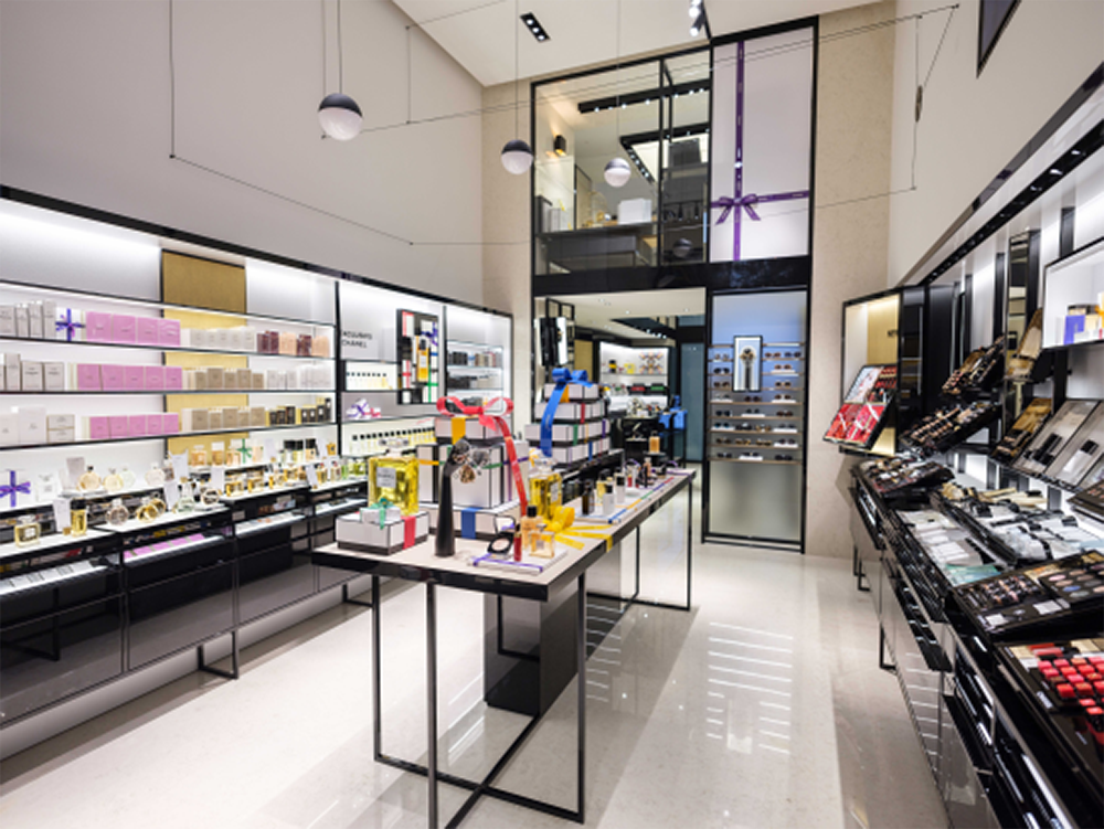 CHANEL FRAGRANCE & BEAUTY BOUTIQUE